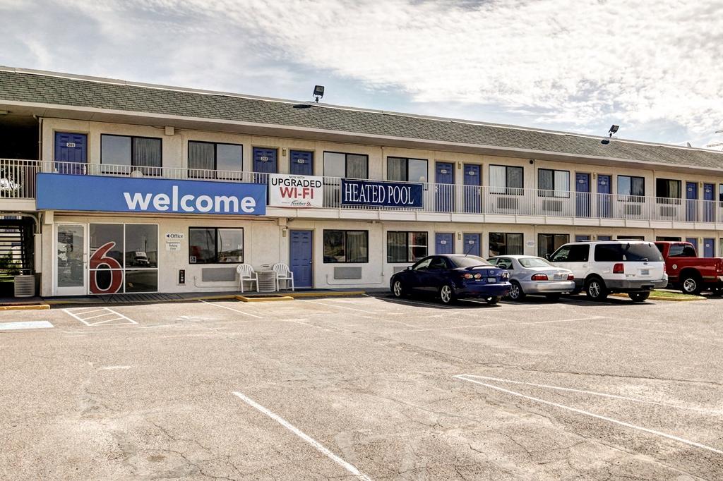 Motel 6 Wells Extérieur photo