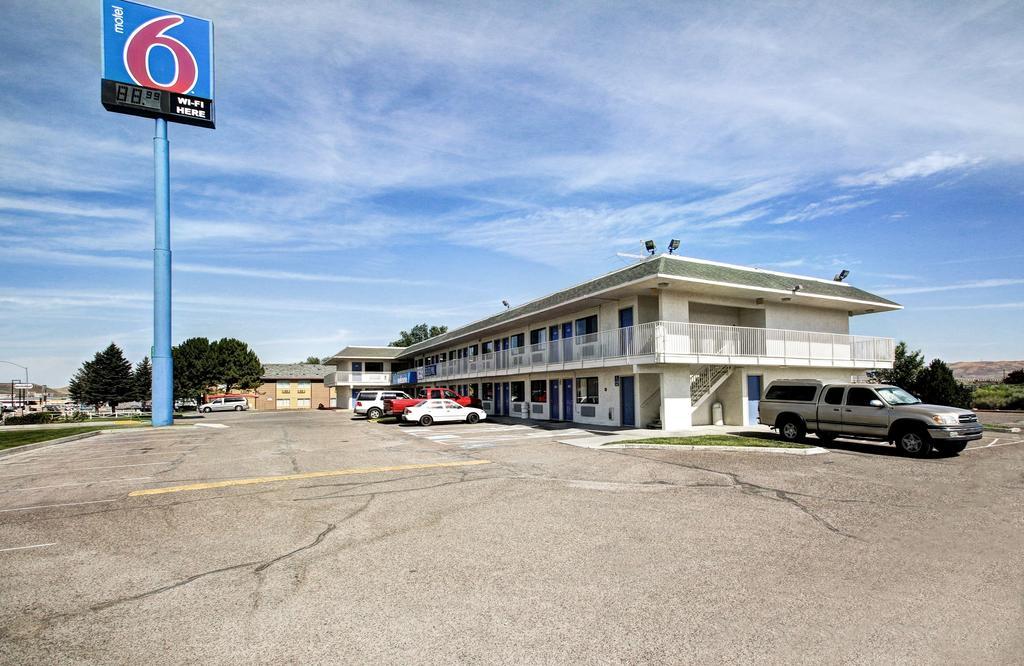 Motel 6 Wells Extérieur photo