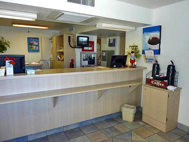 Motel 6 Wells Intérieur photo